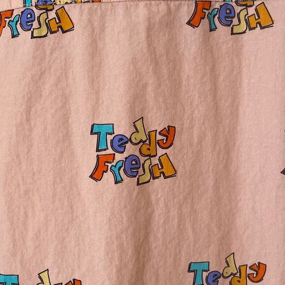 TEDDY FRESH Mens Retro Logo Camp Button Up Shirt in Rose, Size Medium - Picture 8 of 11